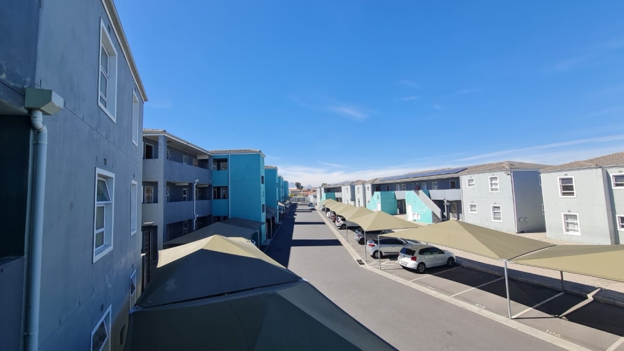 To Let 2 Bedroom Property for Rent in Hagley Western Cape